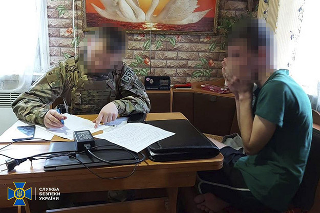 Жители Волчанска сдавали российским войскам позиции ВСУ