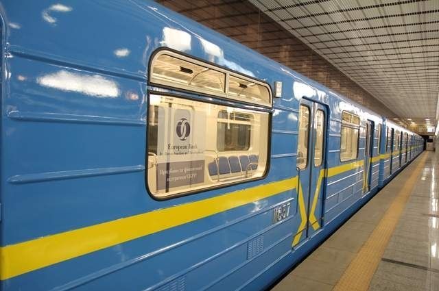 В Харькове снова остановилась линия метро
