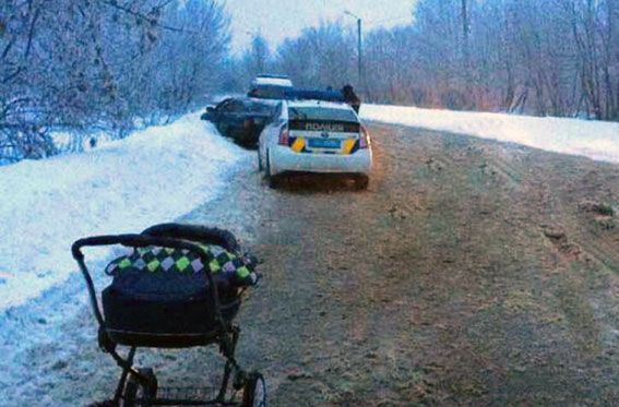 На Горизонте Ford сбил коляску с ребенком (фото)