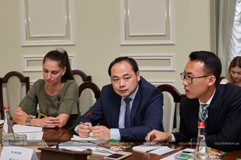 Китайцы предлагают Харькову систему безопасности