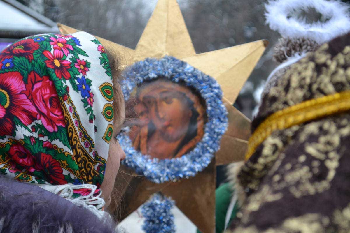 По Сумской пройдет новогоднее шествие