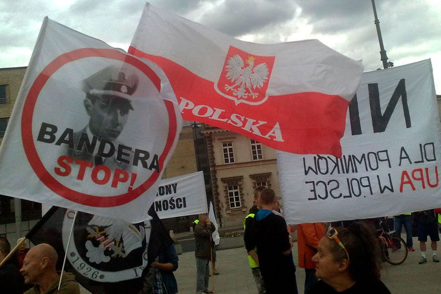 "Запрет бандеровской идеологии" в Польше. Полезно знать
