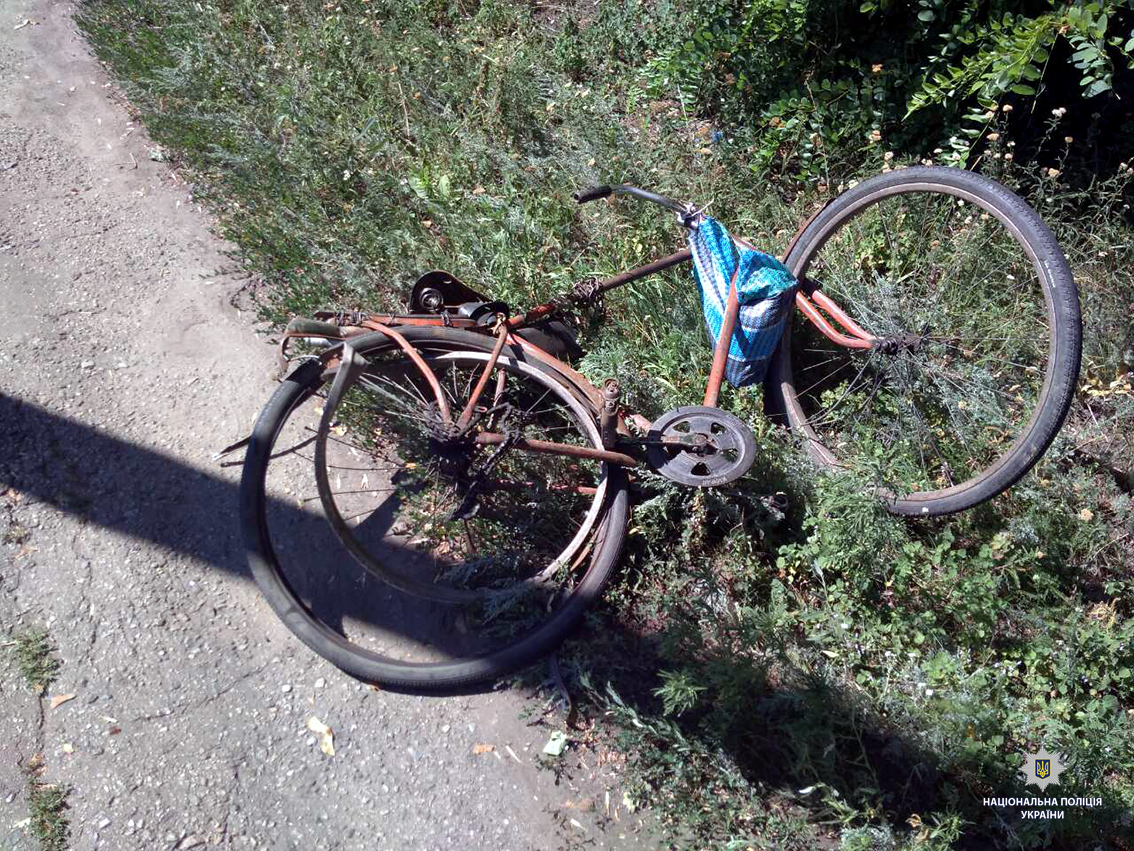 Под Харьковом насмерть сбит велосипедист (фото)