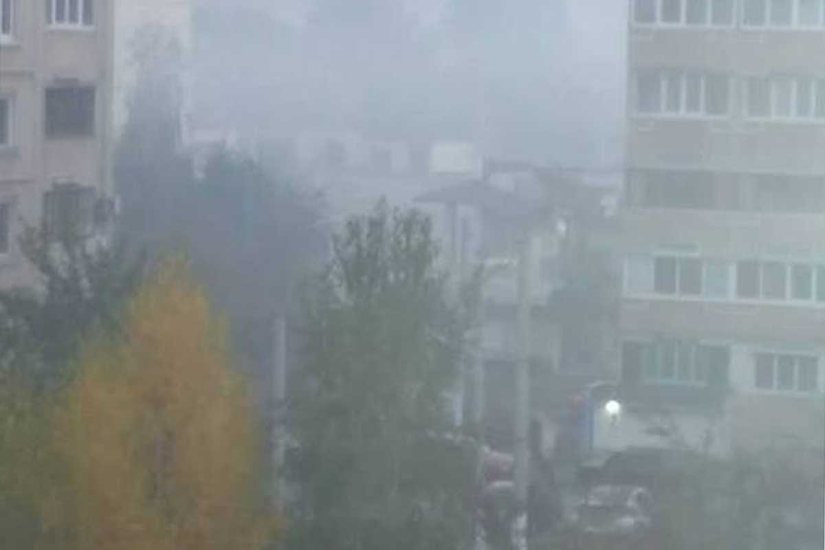 Поселок под Харьковом заволокло дымом (фото)