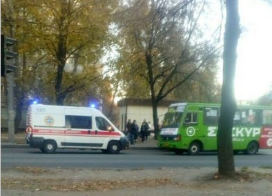 В Харькове автобус сбил человека (фото, дополнено)