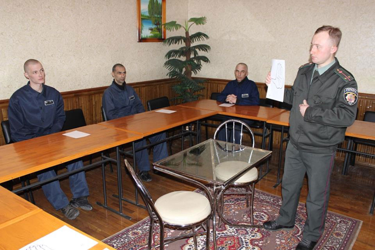 На Алексеевке выявили агрессивных заключенных (фото)