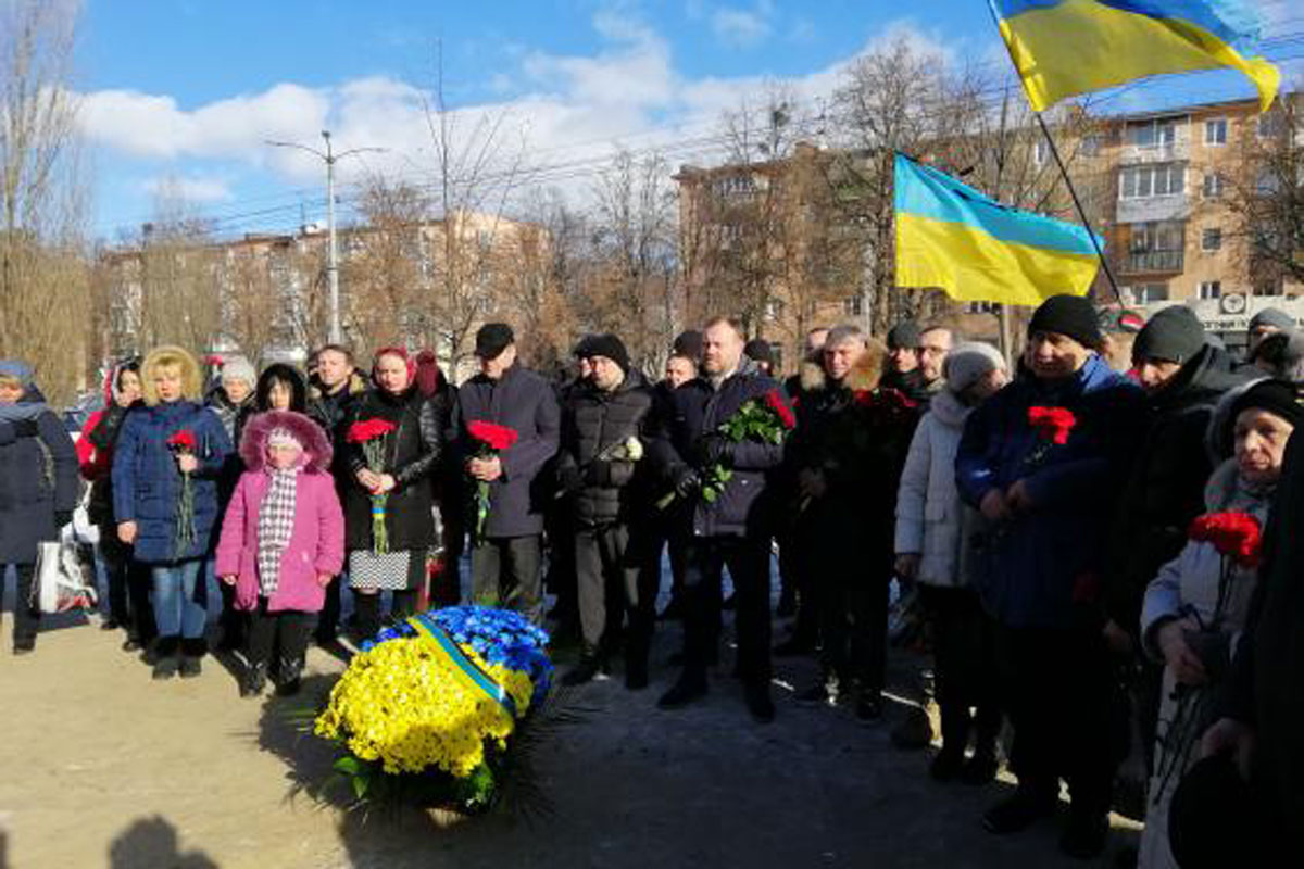 В Харькове почтили память погибших в теракте (фото)
