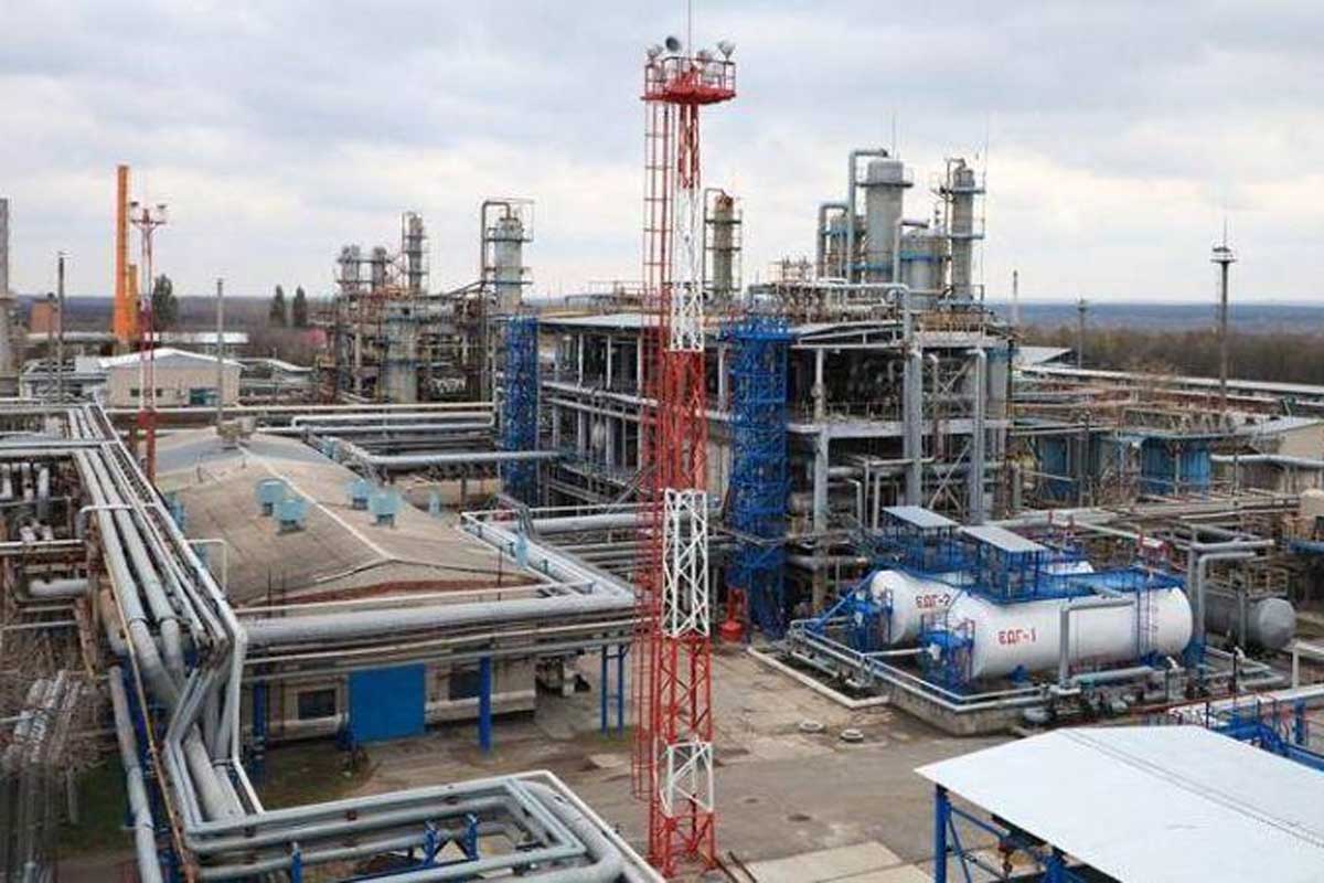 Завод под Харьковом готов нарастить производстсво бензина