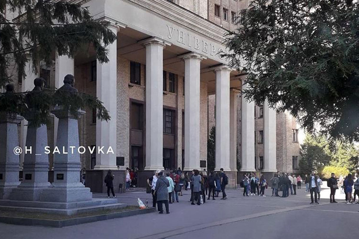 В Харькове эвакуируют студентов (фото, видео)