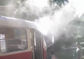 В Харькове задымился трамвай