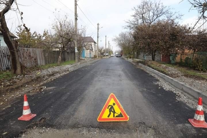 Харьковчане просят отремонтировать дороги и тротуары в частном секторе