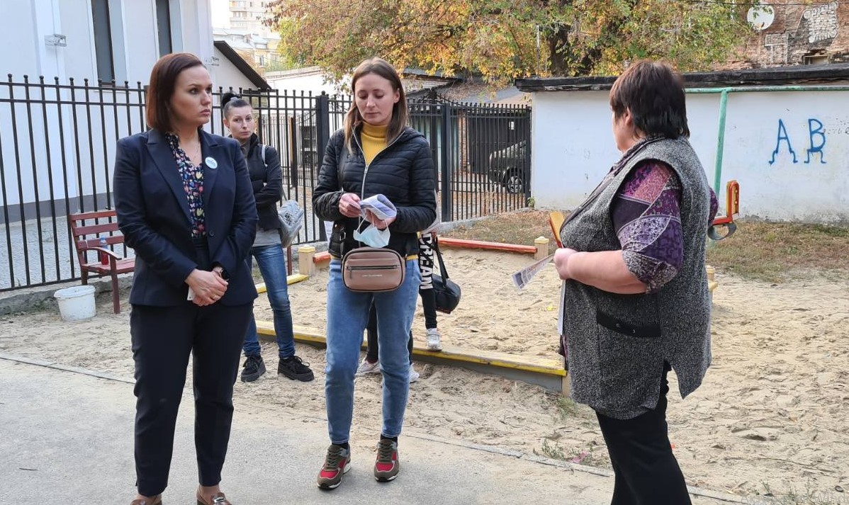 Активисты Блока Кернеса встретились с жителями улицы Фейербаха и Московского проспекта