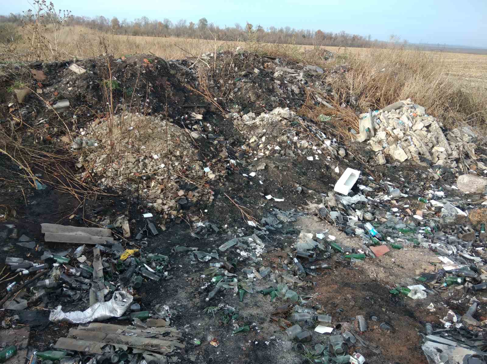 В Золочевском районе нашли несанкционированные свалки (фото)