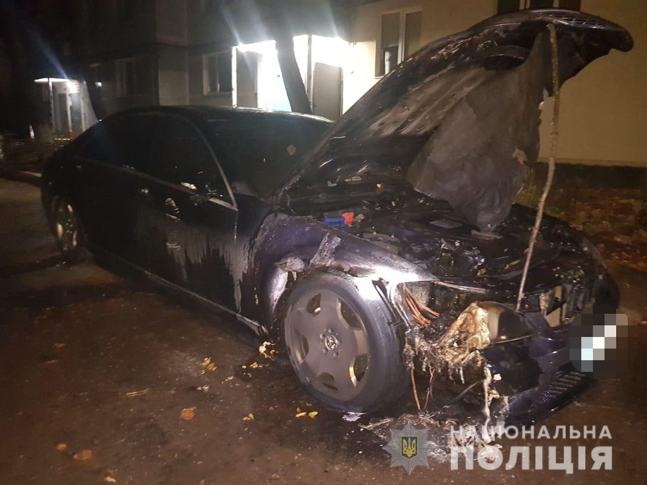 Сгоревшие машины в Солоницевке: одна принадлежала кандидату на главу ОТГ