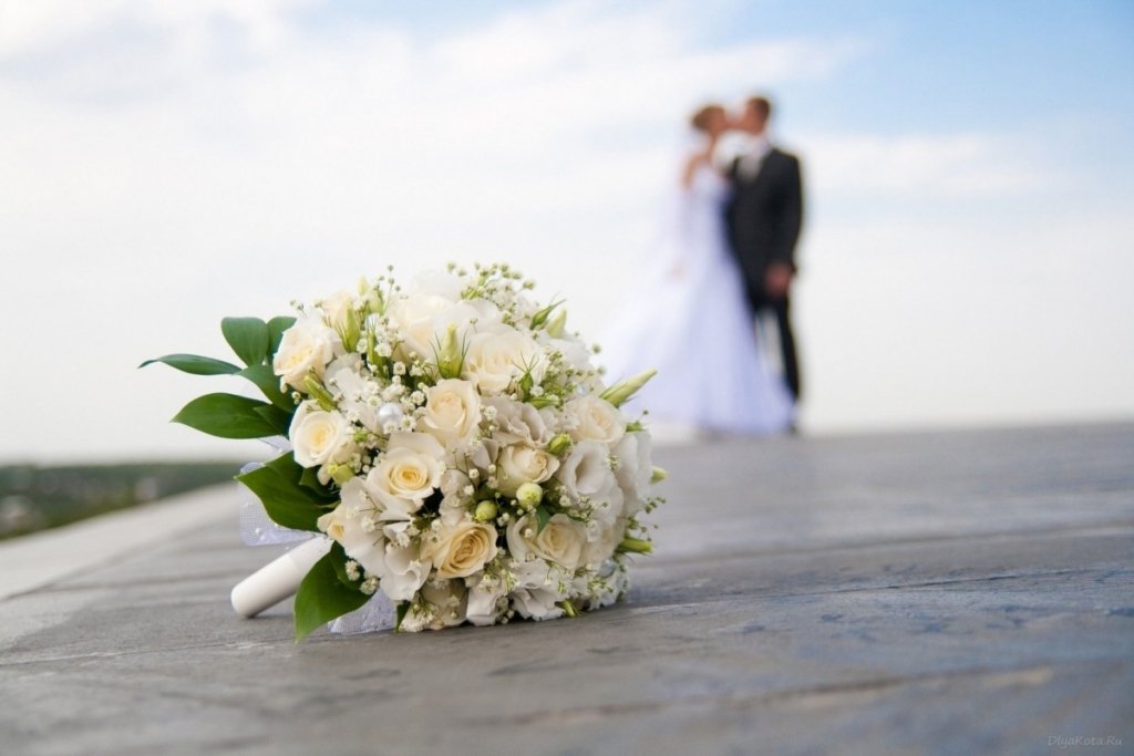 В Харькове десятки влюбленных решили пожениться ради красивой даты