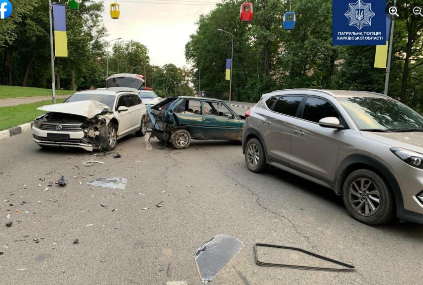 Тройное ДТП на Новгородской: два человека попали в больницу