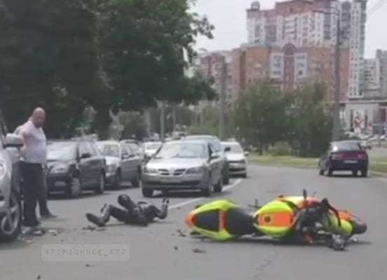 На Клочковской сбили мотоциклиста