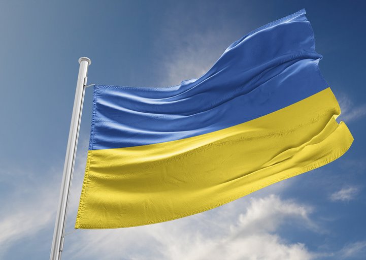 В Харькове тестируют гигантский флагшток (видео)
