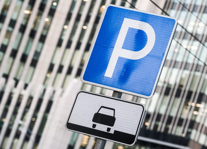Харьковчан будут штрафовать за неправильную парковку и по выходным