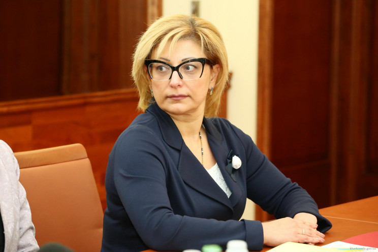 Чиновница Харьковской обладминистрации заявила, что ее незаконно лишили депутатского мандата
