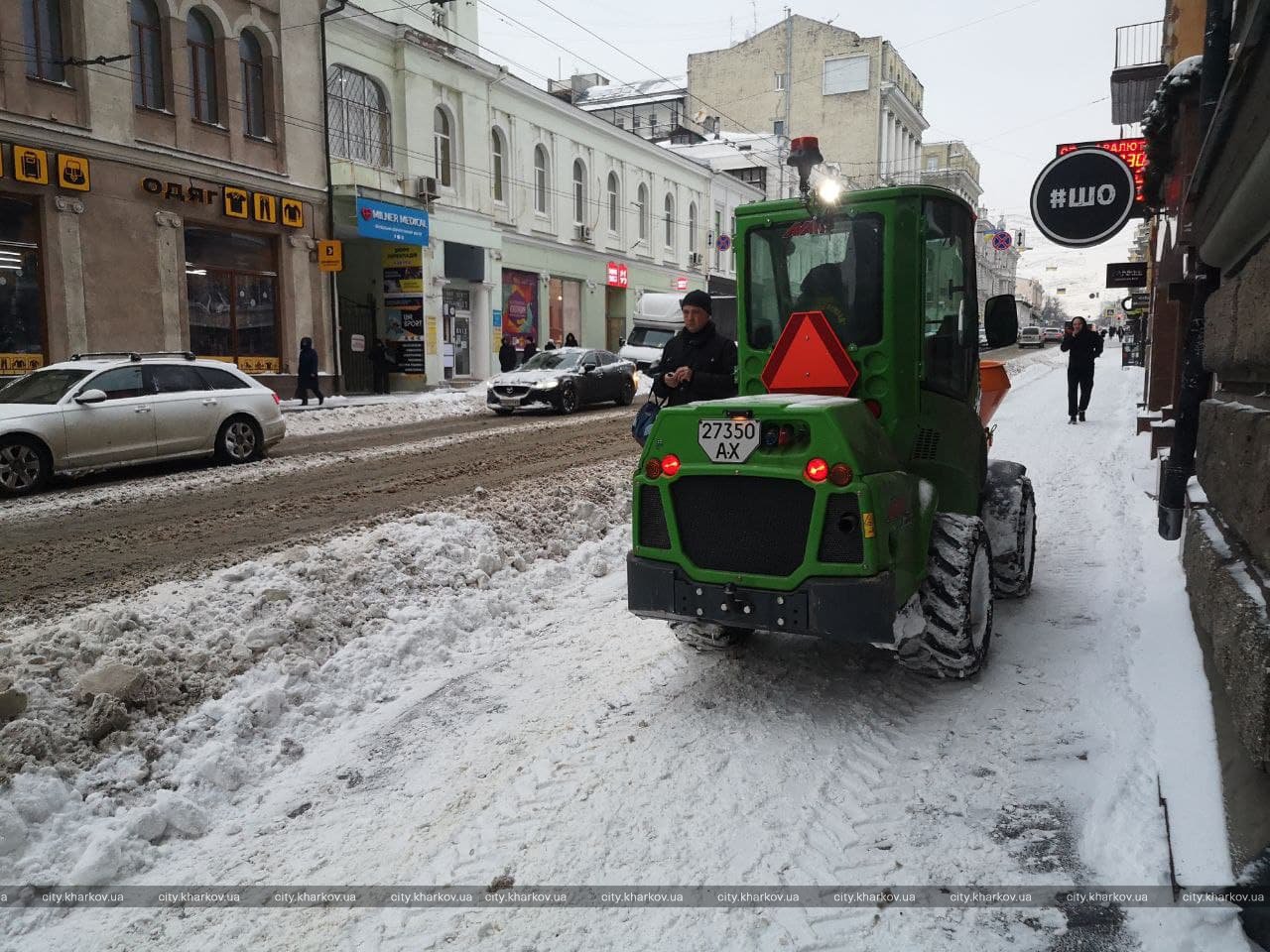 Терехов раскритиковал подчиненных из-за уборки снега