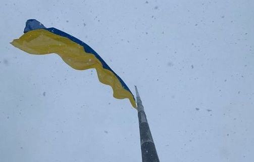 В Харькове приспустили флаг Украины с гигантского флагштока