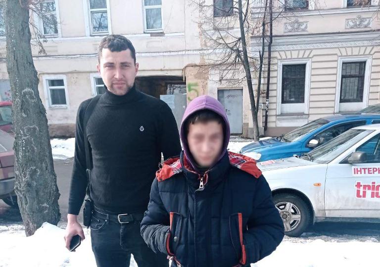 Искали почти сутки: в Харькове нашли пропавшего подростка