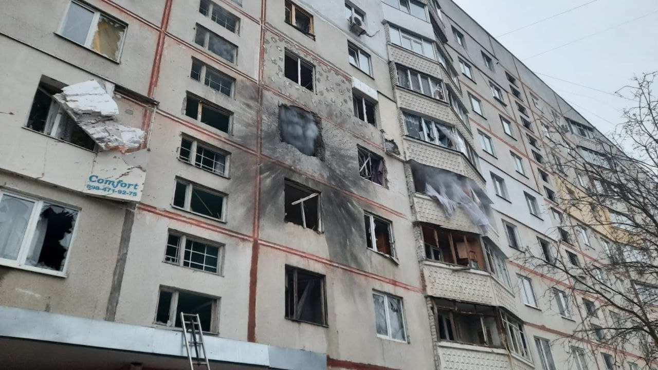 Обстрел Северной Салтовки: разрушены дома (фото)