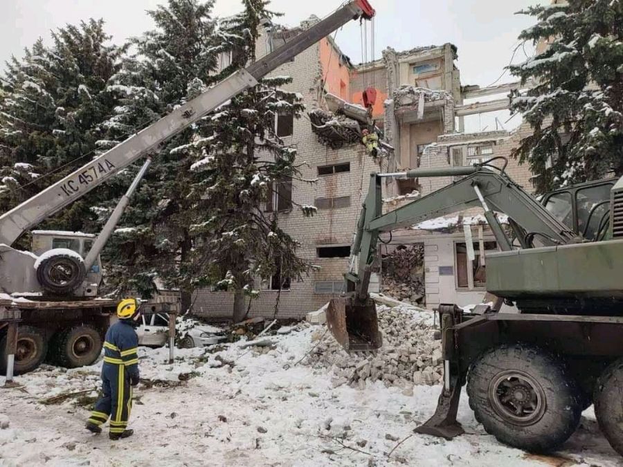 На Салтовке в Харькове сегодня после обстрелов горело 30 домов