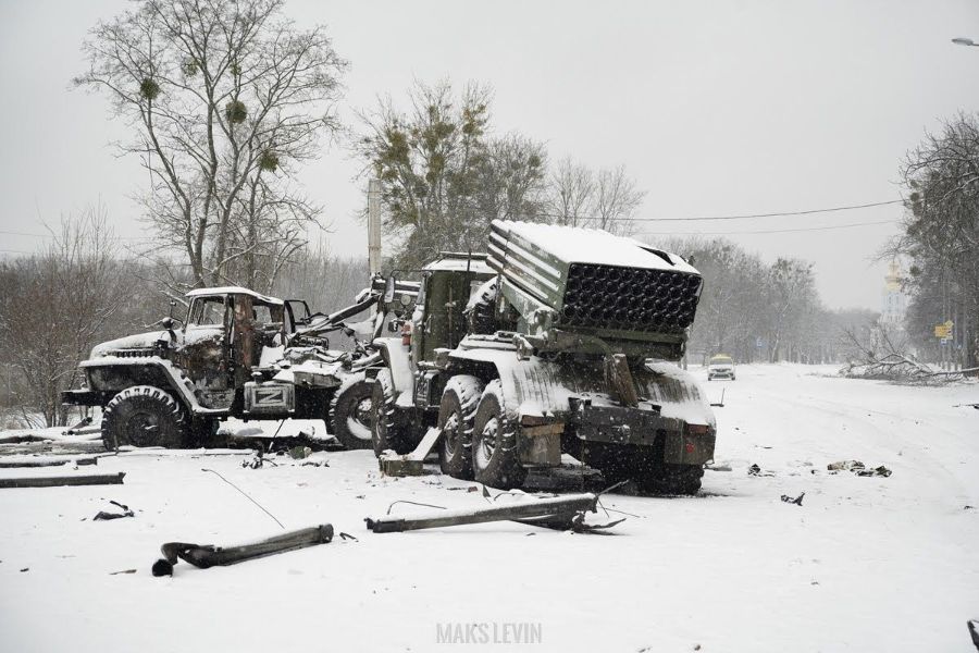 A convoy of Russian military equipment was destroyed near Kharkov
