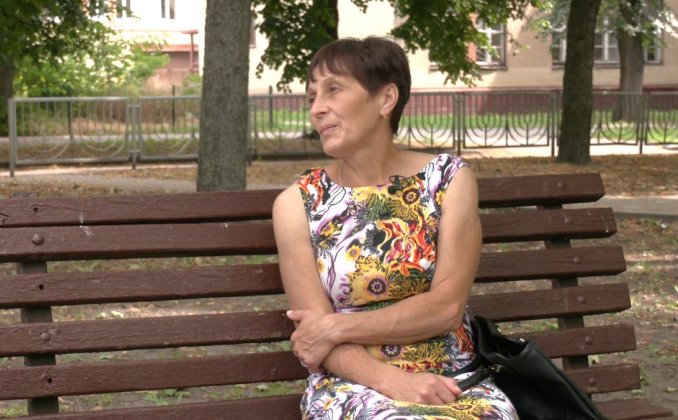 Вместо продуктов - артиллерия под домом: история женщины, которая вырвалась из оккупации в Харьковской области