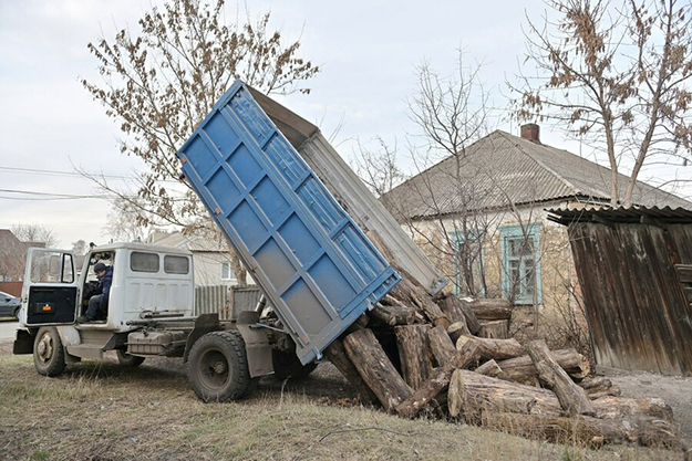 Сколько дров раздали жителям Харьковской области