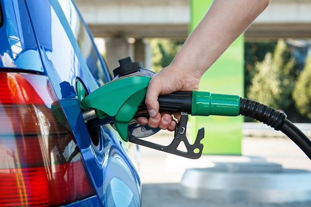 Продслужба Харківської області запобігла підвищенню цін на бензин