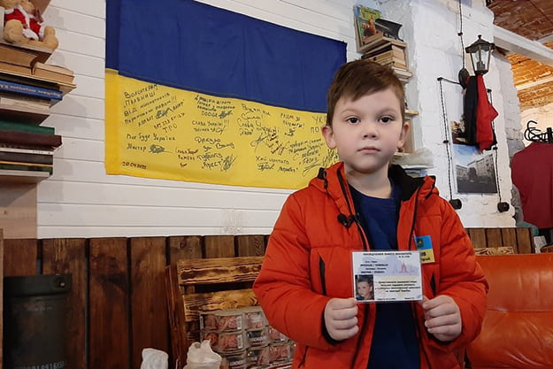 У Харкові шестирічна дитина стала волонтером (відео)