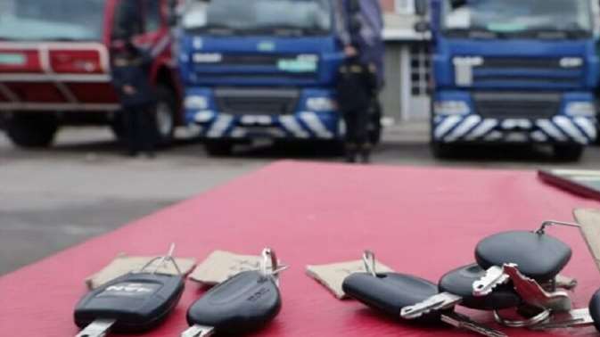 Коммерческое предприятие передало харьковским спасателям уникальный автомобиль
