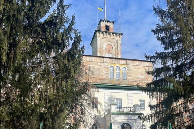 Суд обязал Харьковскую обладминистрацию привести в порядок памятник архитектуры