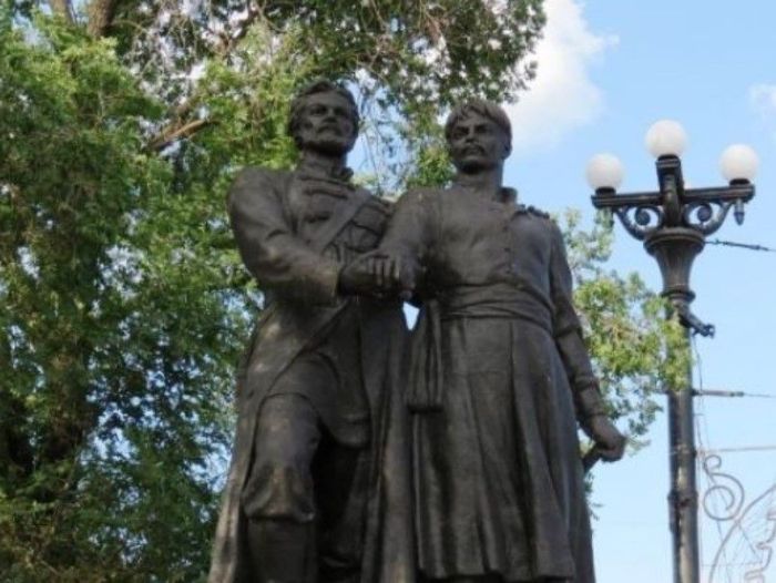 Еще один памятник могут снести в Харькове