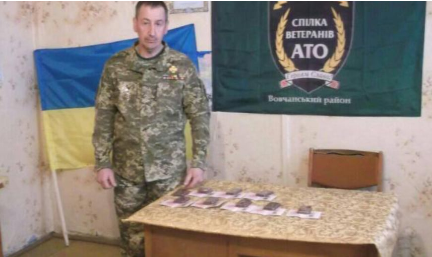 Колишній АТОшник із Харківської області закликав ЗСУ скласти зброю