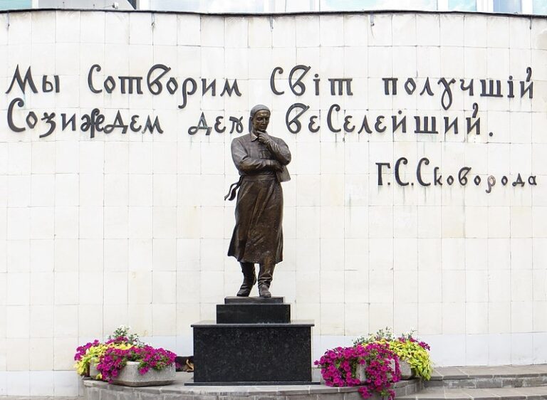Харківський педагогічний університет не будуть приєднувати до ХНУ імені Каразіна