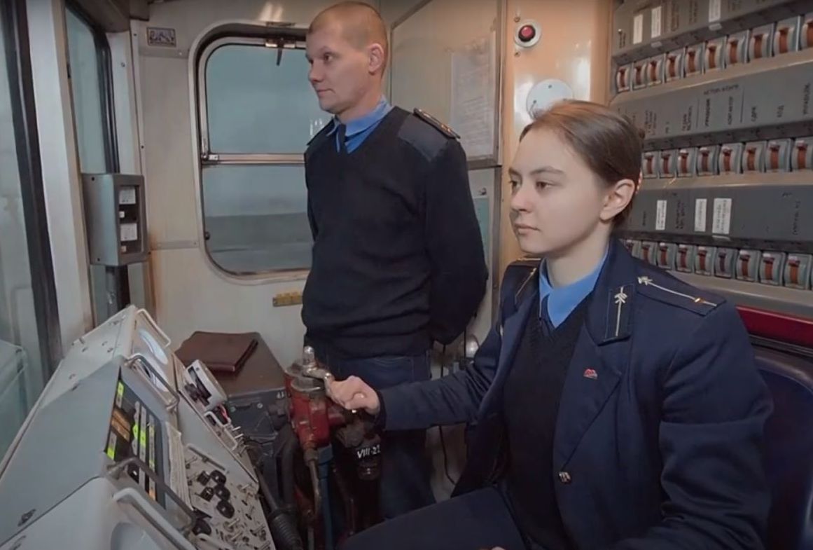 У харківському метро з'явилася перша жінка-машиніст (відео)