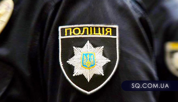 Поліцейській, яка працювала на російському "першому дзвонику", загрожує довічне