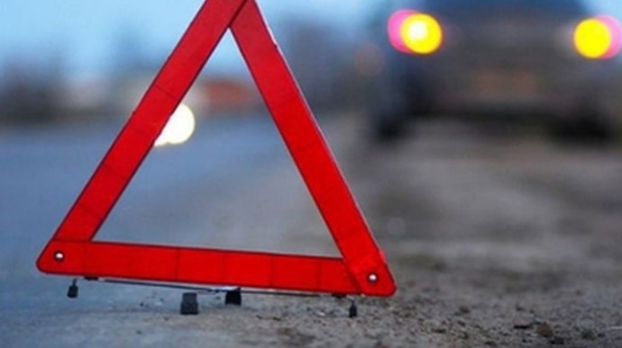 В Харькове столкнулись легковушки: пострадали четыре человека (видео)
