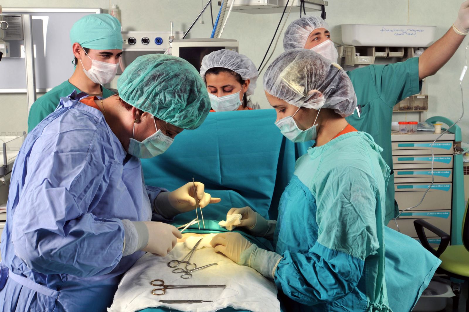 Харьковские хирурги тренируются на виртуальных органах
