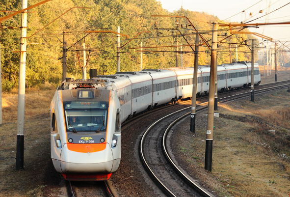 У Харківській області відновлено рух поїздів