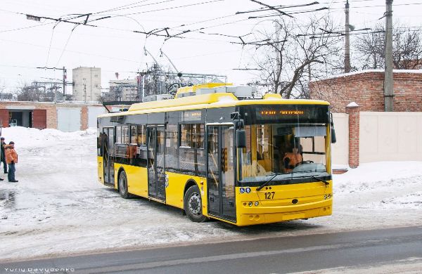 Харьковский завод поставит двигатели для троллейбусов