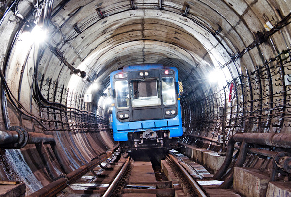 В Харьковском метро будет ходить вагон-"труба"