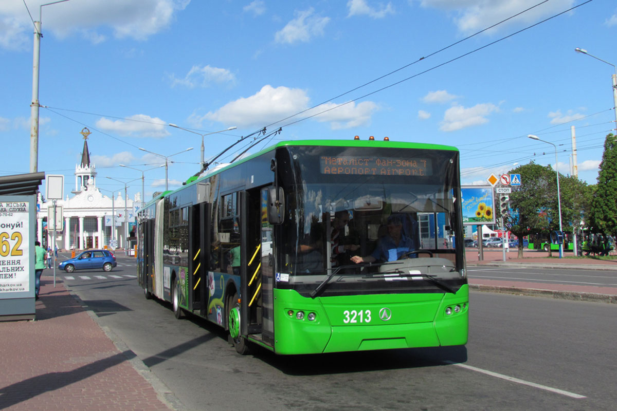 В центре Харькова не ходят троллейбусы