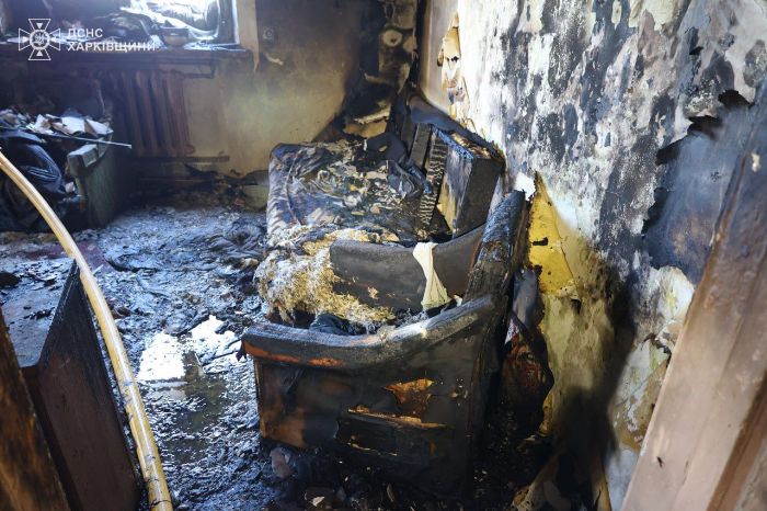 В Харькове горел жилой дом: есть жертвы (фото)