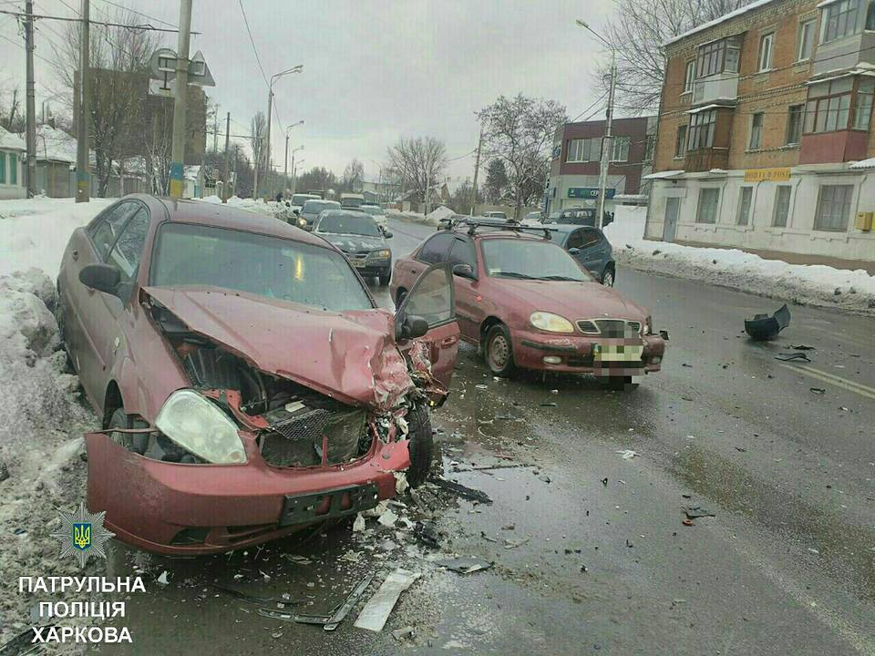 На Шевченко столкнулись четыре машины (фото)