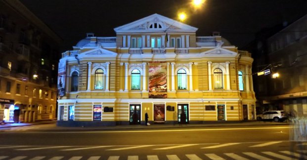 В театре Шевченко - премьера